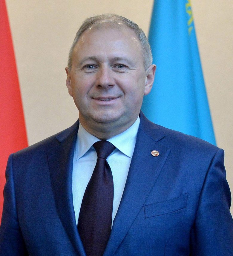 Премьер министр