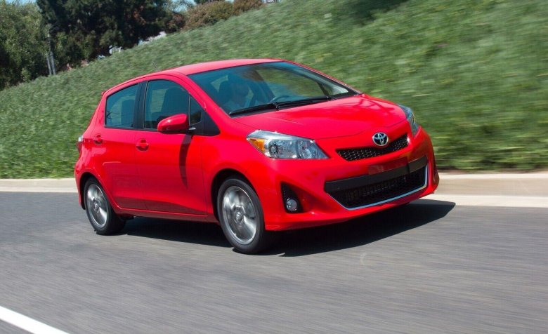 Toyota yaris 2012