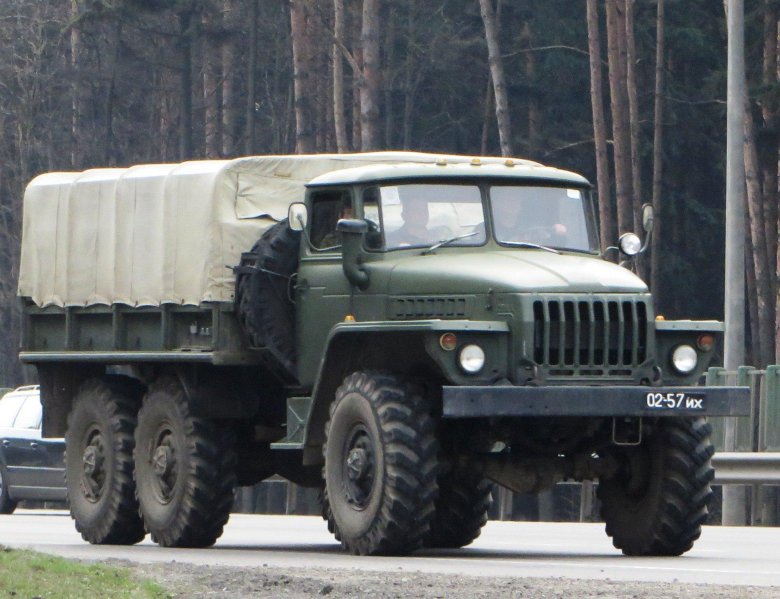 Урал 4320 армейский