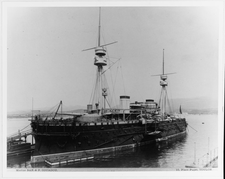 Броненосец пелайо