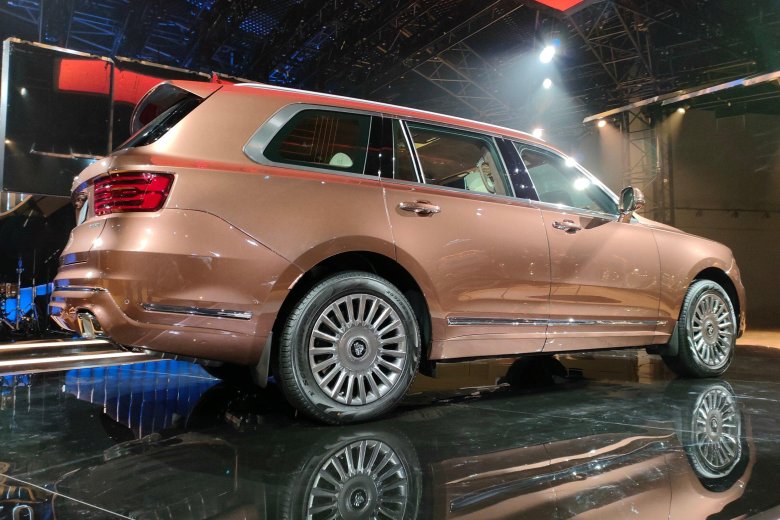 Аурус сенат внедорожник