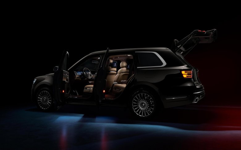 Аурус внедорожник 2022