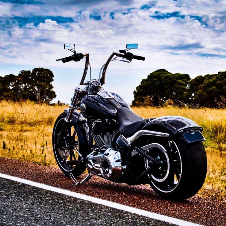 Harley davidson breakout custom