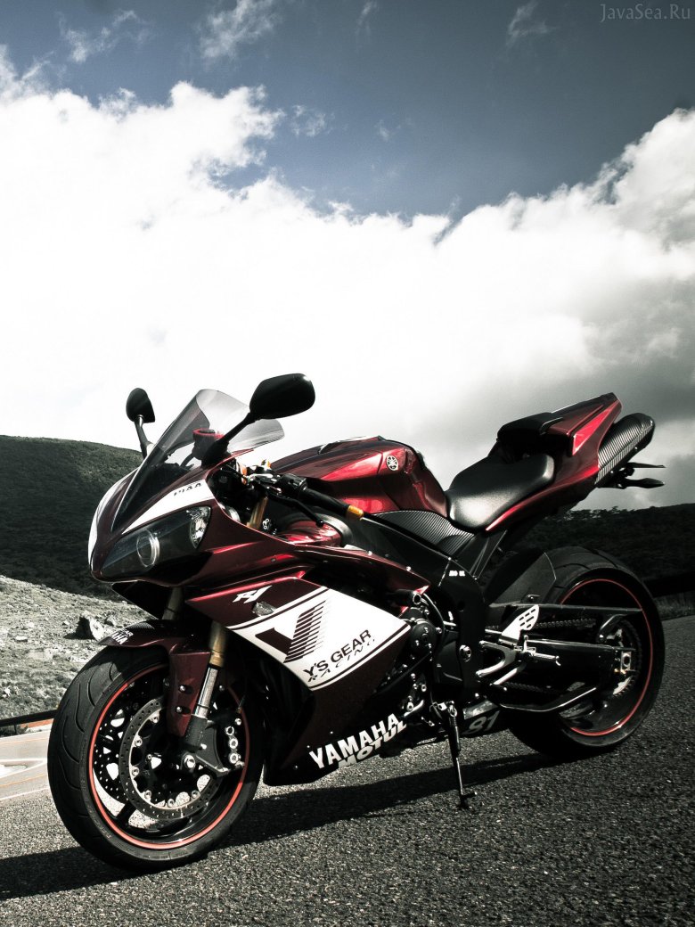 Спортивный мотоцикл ямаха