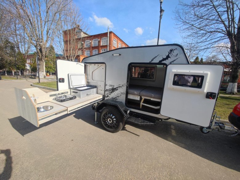 Внедорожный прицеп кемпер