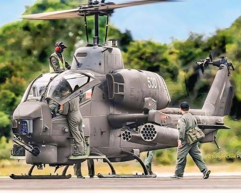 Bell ah-1 supercobra
