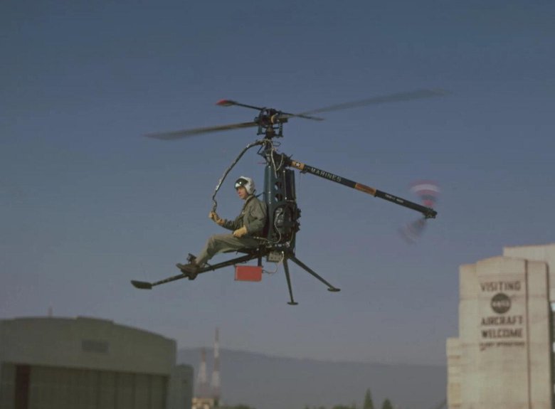 Вертолет москито аир