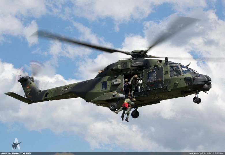 Десантный вертолет