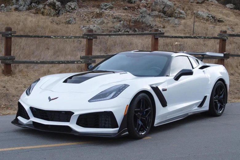 Chevrolet corvette zr 1