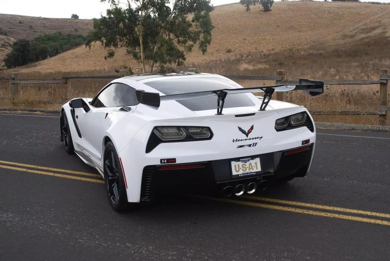 Chevrolet corvette grand sport