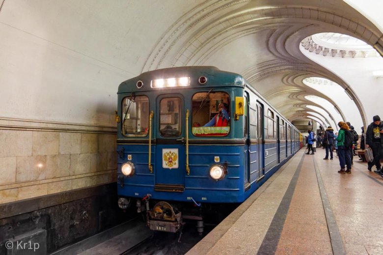 Вагон метро еж 3