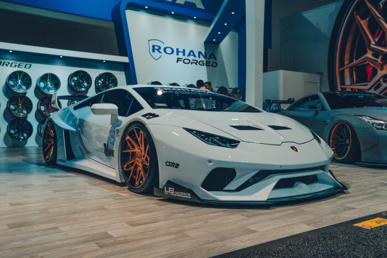 Ламборджини хуракан