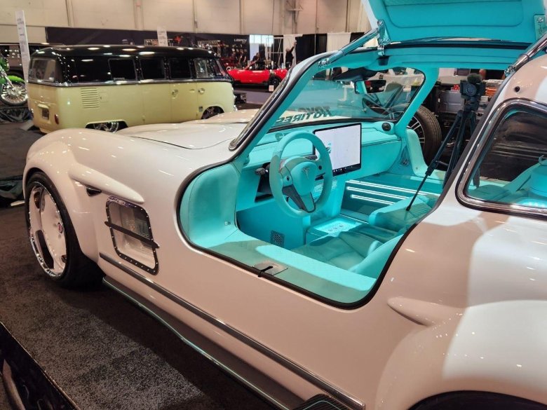 Mercedes benz 300 sl gullwing