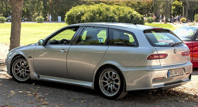 Alfa romeo 156 sportwagon stance