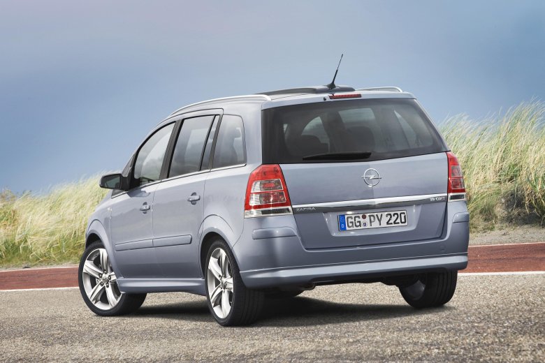 Opel zafira 2008