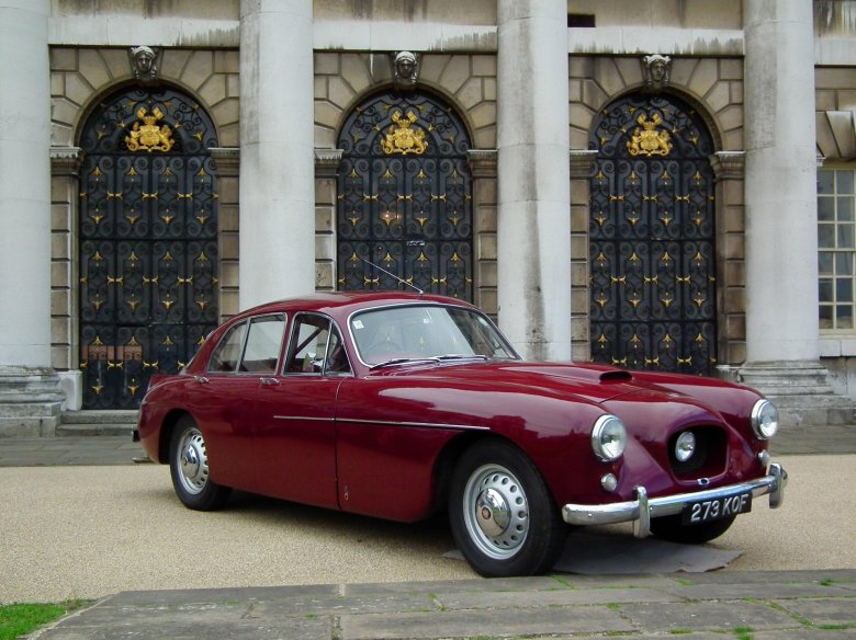 Bristol 405