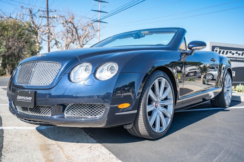 Bentley continental gt v 8