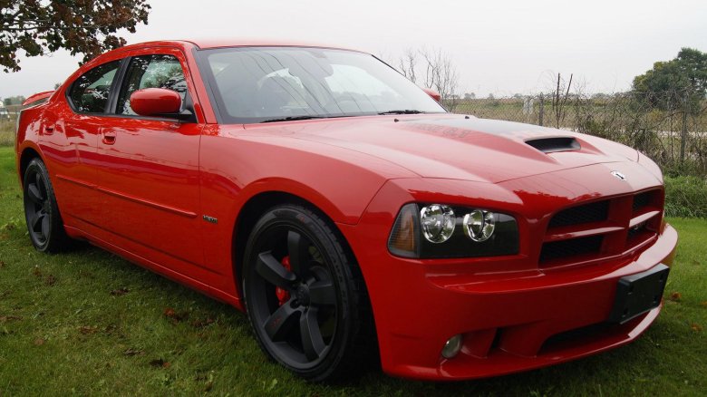Dodge charger srt8