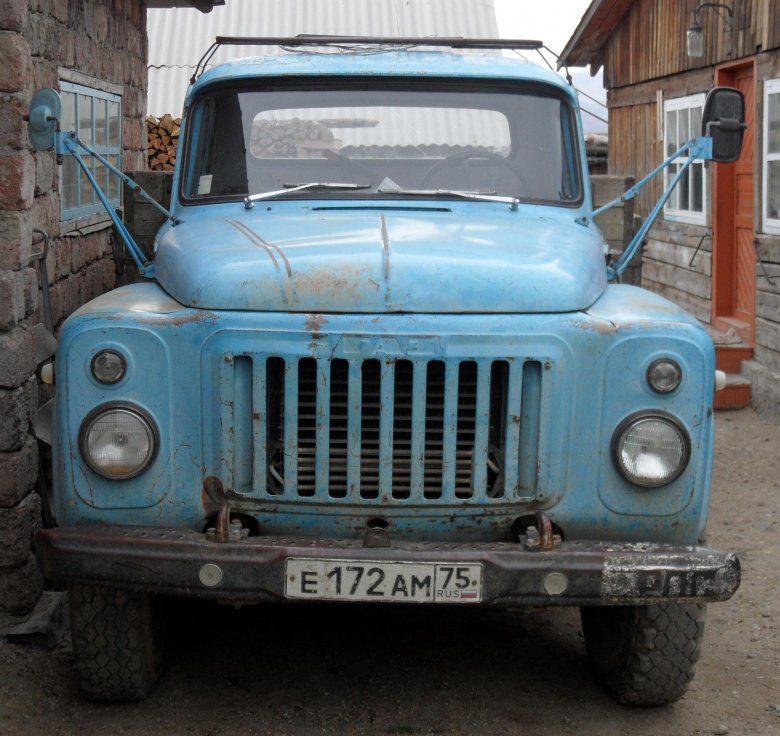 Машина газ 53