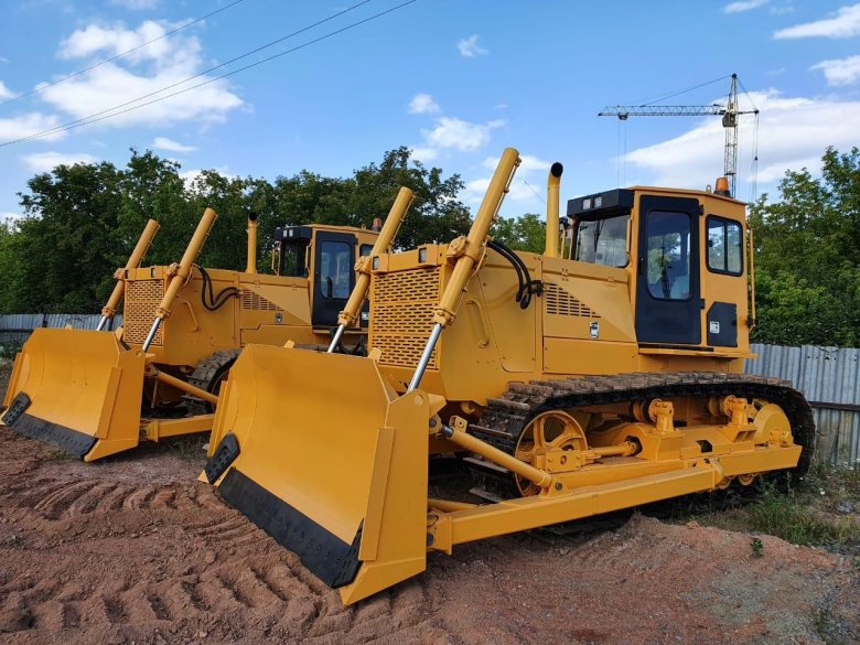 Бульдозер б10