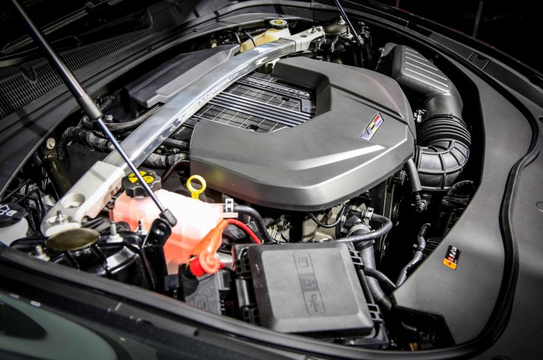 Cadillac cts 3.6 2011 мотор