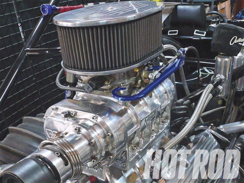 Двигатель автомобиля