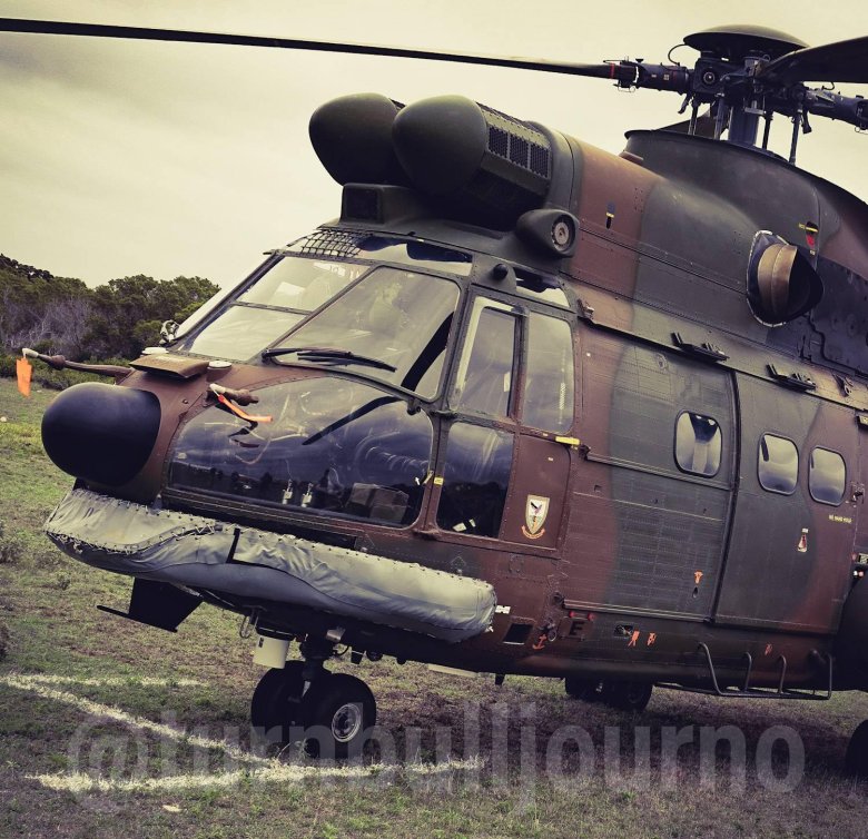 Вертолет военный