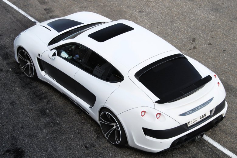 Тюнингованный порш панамера