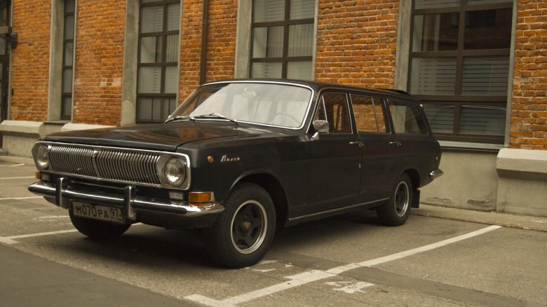 Волга газ 2402