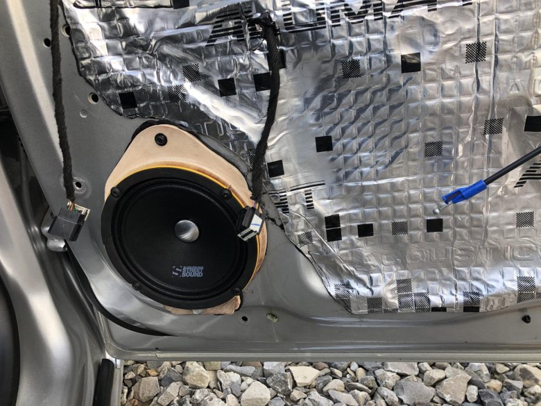 Штатные динамики шевроле круз 2013