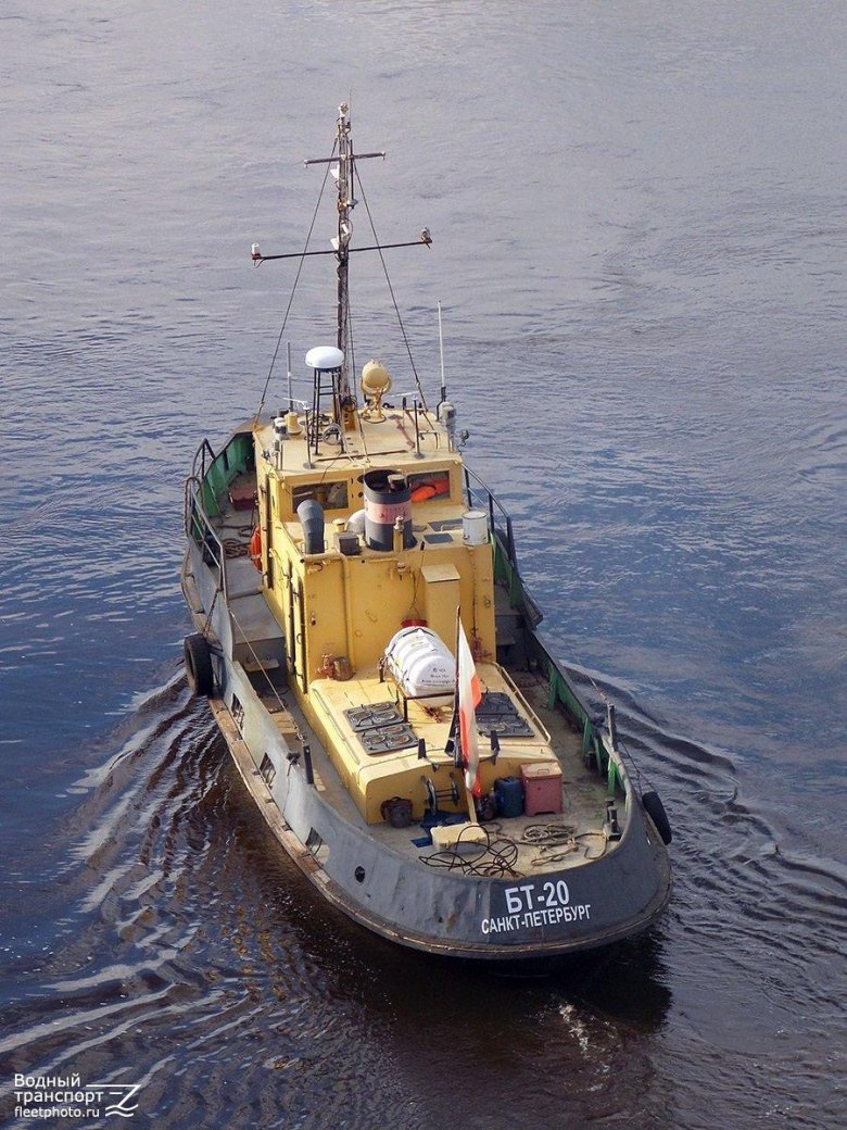 Речной катер бт-20