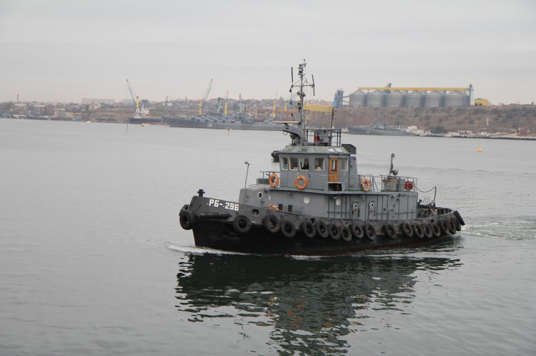 Рейдовый буксир проекта 737м