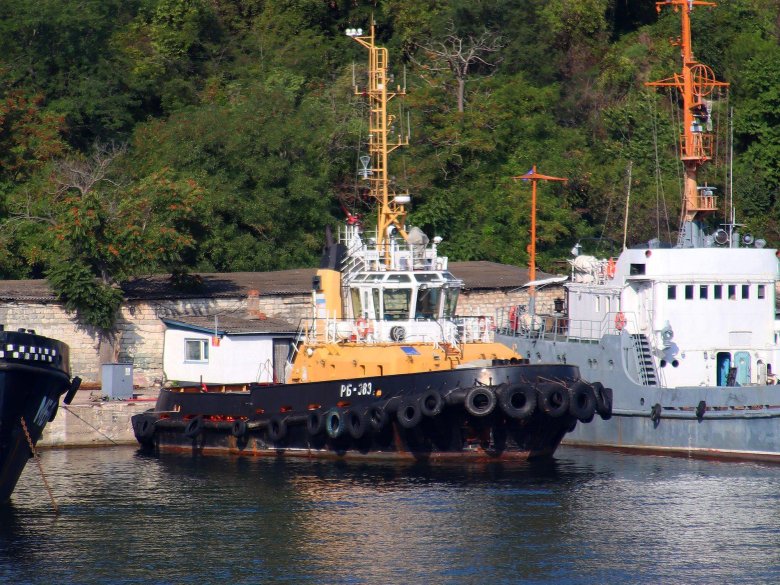 Рейдовый буксир