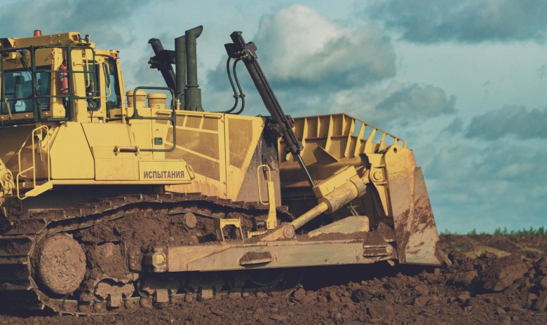 Бульдозер komatsu d475