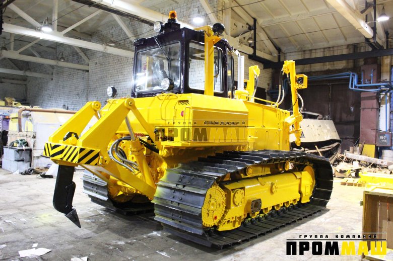 Трактор четра т11