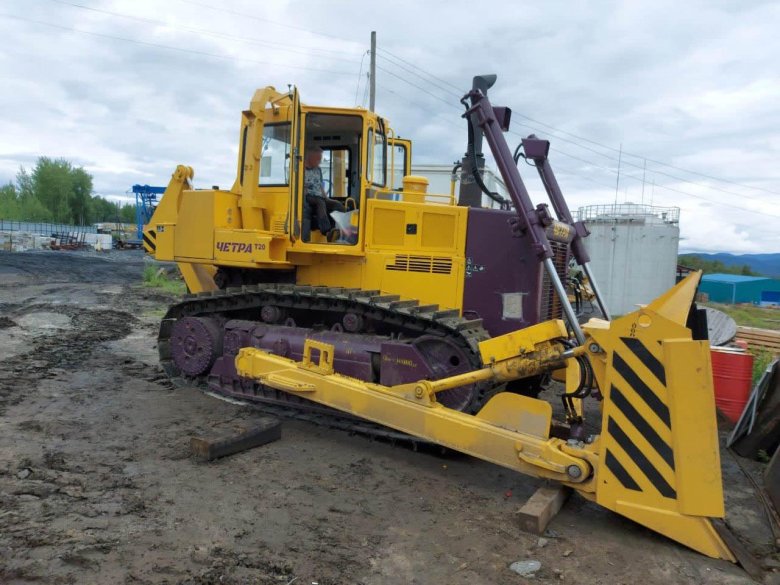Бульдозер четра т9