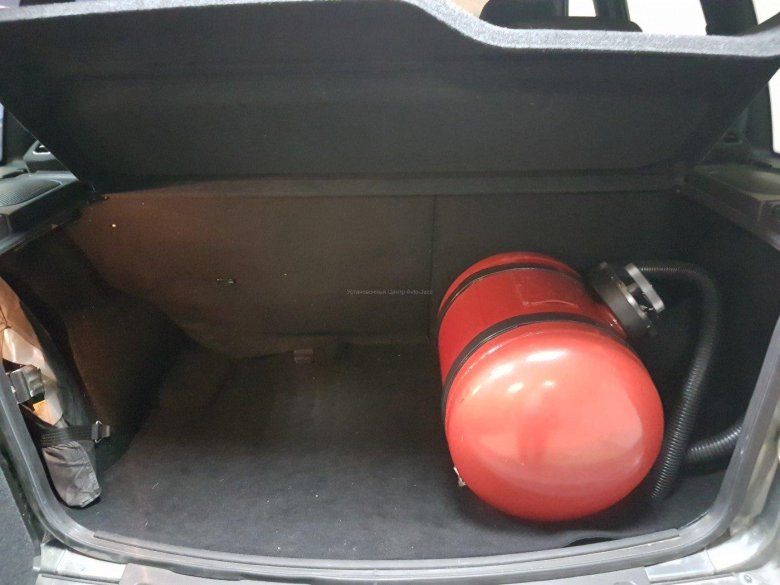 Газовый баллон в ниву шевроле