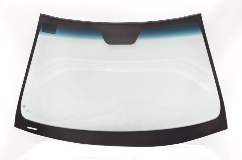 Стекла лобовые