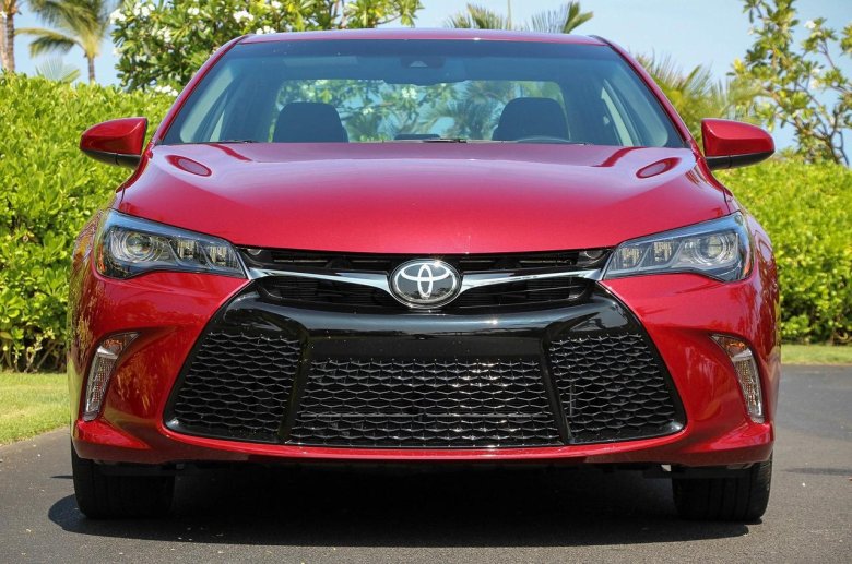 Toyota camry 2016
