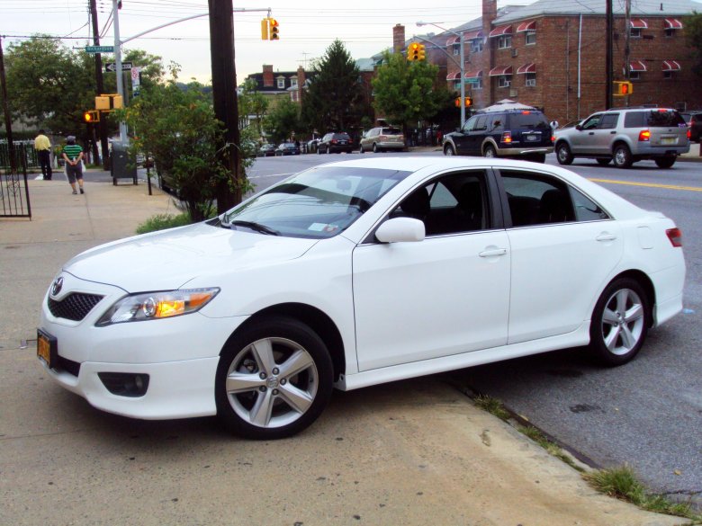 Toyota camry 2011