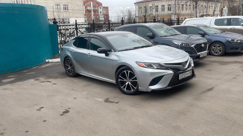 Toyota camry 2019