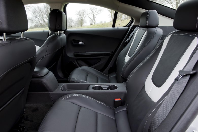 Шевроле вольт салон