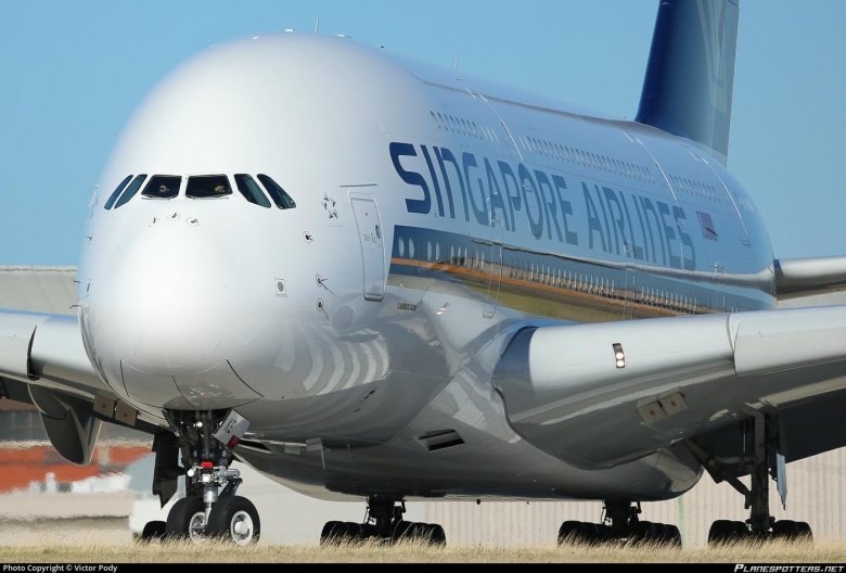 Пассажирский самолёт аэробус