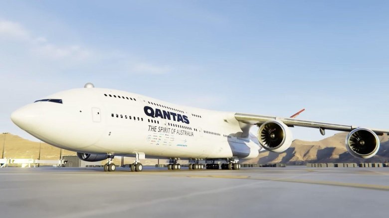 Самый большой пассажирский самолет в мире