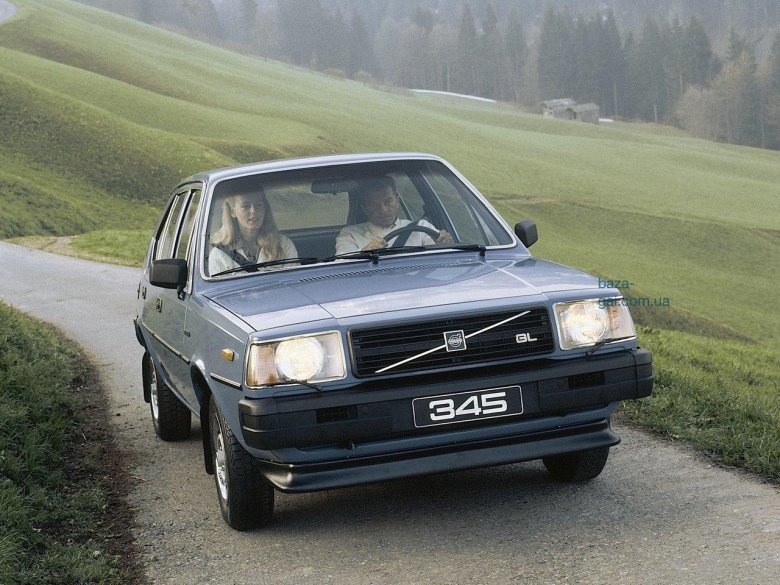 Volvo 300 series
