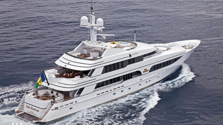 Яхта леди анастасия