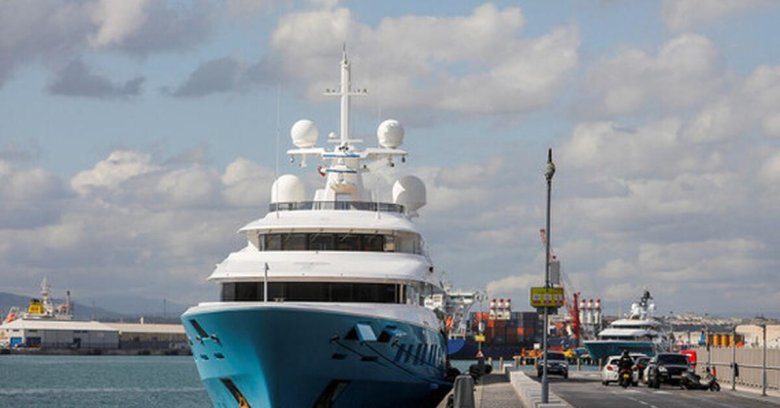 Axioma яхта пумпянский