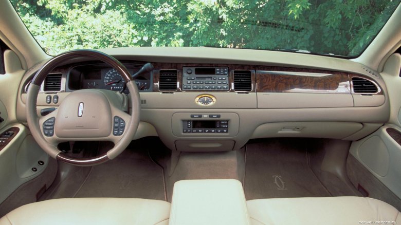 Lincoln town car 1998