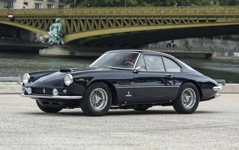 Ferrari 400 superamerica
