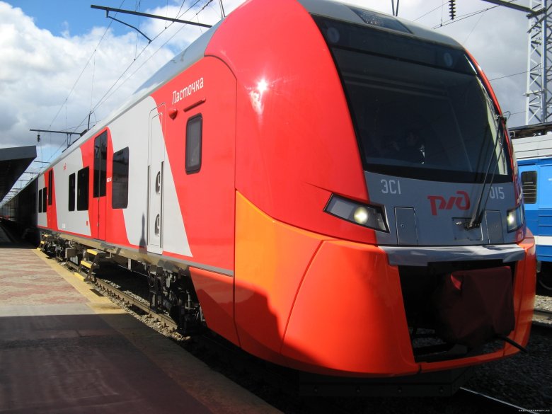 Ласточка электропоезд
